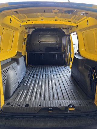 Renault Kangoo Furgón Maxi 2p Blue dCi 70 kW (95CV)