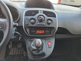 Renault Kangoo Furgón Maxi 2p Blue dCi 70 kW (95CV)