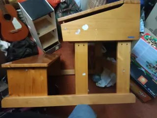 Pupitre madera infantil