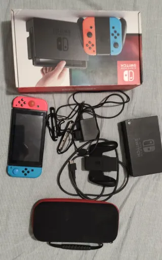 Nintendo Switch V2 Rojo/Azul