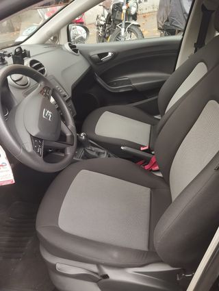 SEAT Ibiza 1.2 gasolina · 90 CV · 5 puertas · ITV