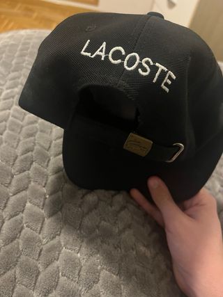 Gorra Lacoste Negra Practicamente sin uso