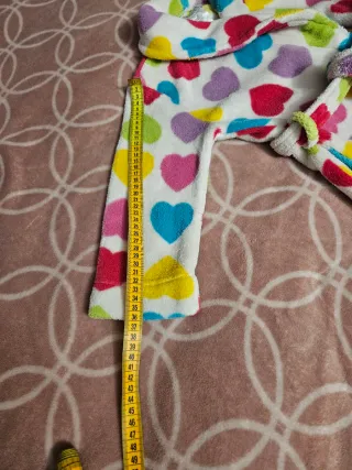 Bata infantil de corazones