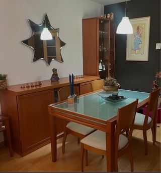 Mueble de salón madera y cristal