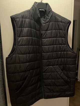 Chaleco acolchado Zara XL Negro