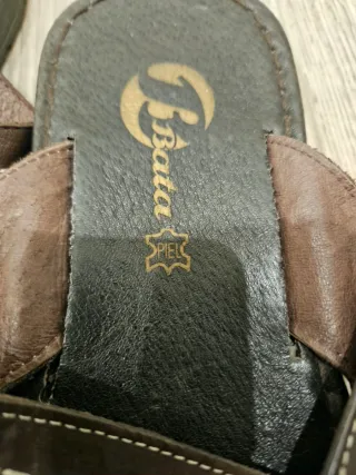 Sandalias Bata Piel Marrón Talla 40