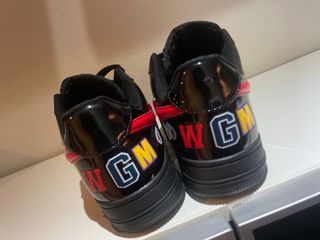 BAPE Bapesta Negras y Rojas Tiburón