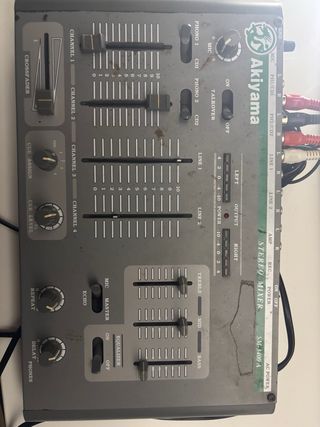 Akiyama SM-3400 A Mezclador Estéreo