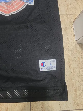 Camiseta Champion Tune Squad Space Jam Negra