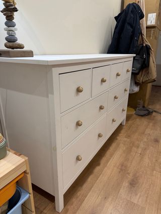 Comoda HEMNES IKEA