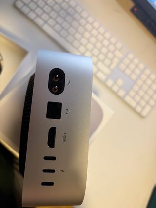 Mac mini M4 Pro Gris Espacial