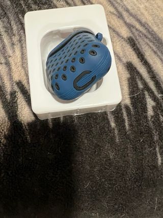 Funda AirPods 2ª Gen Diseño Perforado