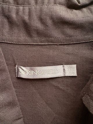 Camisa negra con cordones