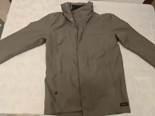 Chaqueta impermeable Forclaz Decathlon