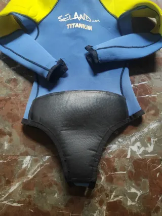 Neopreno Seland barranquismo niño