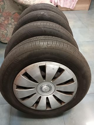 Ruedas 4 estaciones Mercedes Clase A