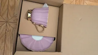 Taza y plato Salvador Bachiller lila