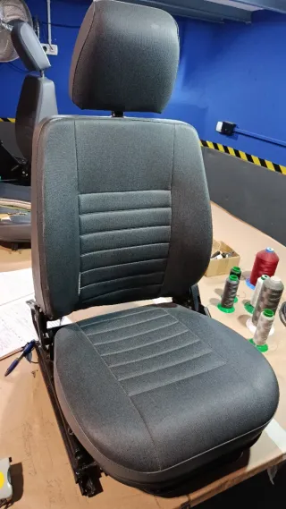 Restauración asientos ,techos puertas 643705512