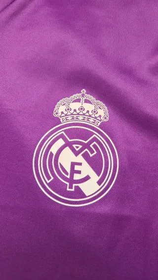 Camiseta Real Madrid Entrenamiento Morada