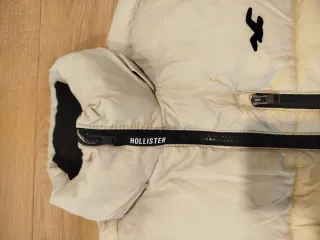 Abrigo Hollister Beige Plumas