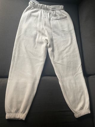Pantalones blancos Bershka - Talla M