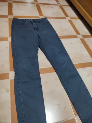 Pantalón Zara Negro