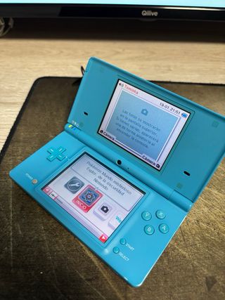 Nintendo DSi Azul + 4 juegos