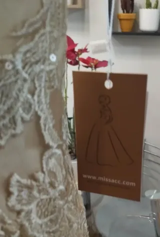 Vestido fiesta, celebración, boda, sin estrenar.