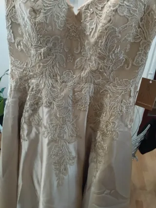 Vestido fiesta, celebración, boda, sin estrenar.