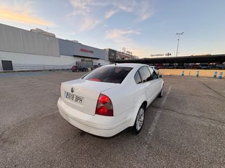 Volkswagen Passat 2001