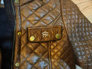 Chaqueta acolchada MONTEPICAZA de mujer