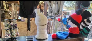 Gorro tejido hecho a mano