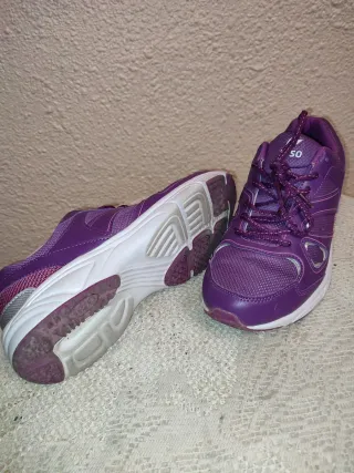 Zapatillas Mujer Ipso Moradas talla 40 NUEVAS