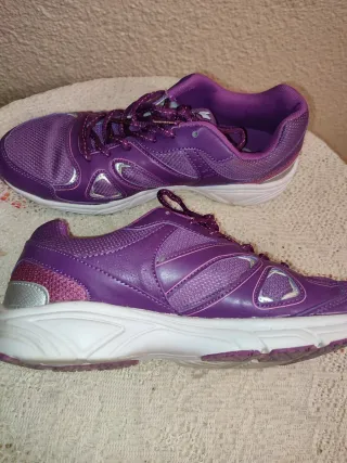 Zapatillas Mujer Ipso Moradas talla 40 NUEVAS