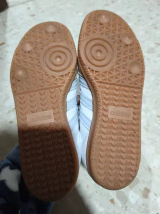 Adidas Samba Blancas y Grises