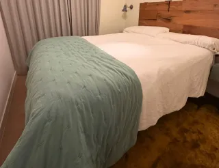 Estructura de cama de lujo Lago flotante