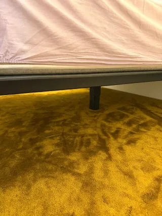 Estructura de cama de lujo Lago flotante