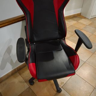 Silla Gamer Talius Negra y Roja