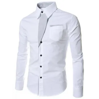 Camisa blanca de vestir con detalles
