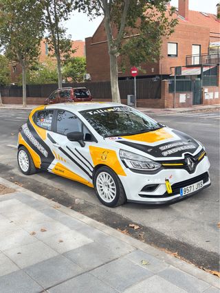 Renault 4 E-TECH 2017