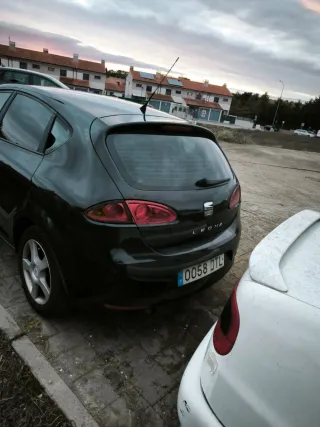 SEAT Leon 2005 muy buen estado general. Neumáticos
