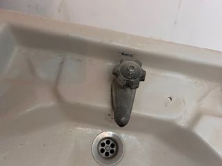 Lavabo Roca antiguo de porcelana