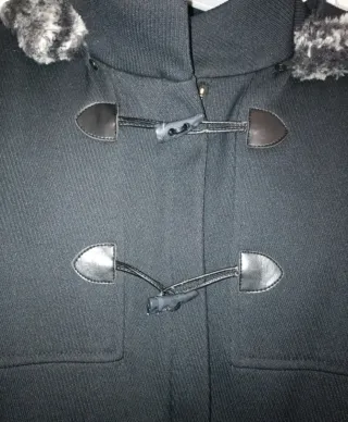 Abrigo Negro Pilar Prieto