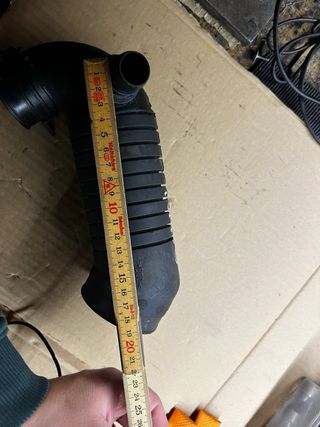 Tubo de ar VW Passat B5 Audi A4 8D0129615J