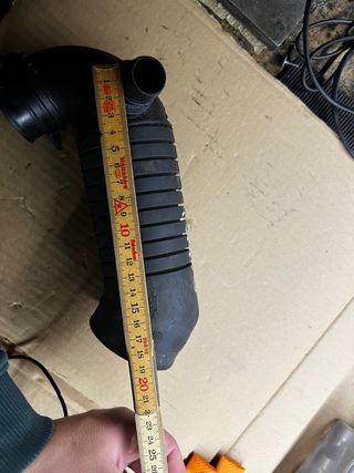 Tubo de ar VW Passat B5 Audi A4 8D0129615J