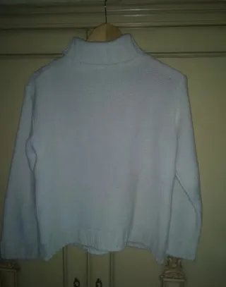 Jersey de lana blanco con trenzas