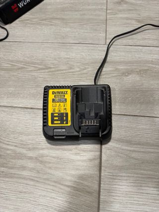Cargador y Batería DeWalt DCB115 18V