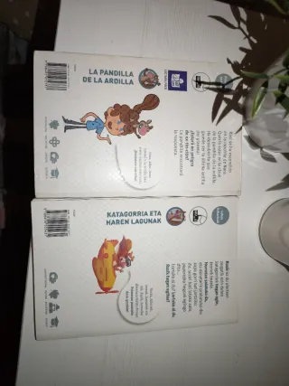 Pack de libros uno en euskera y otro en español