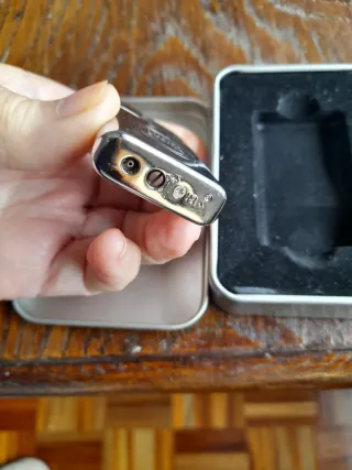 Encendedor Vintage Lucky Strike