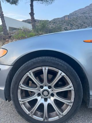 DOS BMW Serie 3 2004